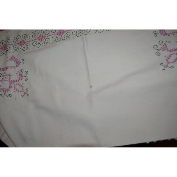 Vintage Doily Pink Cottage Rose Crochet Shabby Chic Collection........Six Pieces - Picture 7 of 7